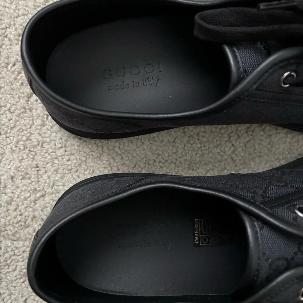 Men’s Gucci Original GG Miro Soft Canvas Sneaker - Picture 7 of 11